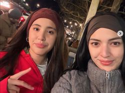 Foto Nia Ramadhani dan Mikhayla Liburan di Belanda, Ibu-Anak Cantik Maksimal