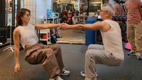 Keduanya memutuskan untuk mulai menjaga kesehatan semenjak mulai muncul masalah. Kim misalnya sudah mulai mengalami pradiabetes, hingga akhirnya memutuskan olahraga.Foto: Instagram @okdong_fit