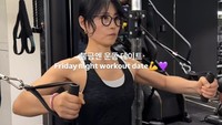 Sang ibu, Kang, dulunya bukan seorang yang aktif. Namun, semenjak 10 tahun yang lalu, ia mulai menekuni pilates dan menyukainyaFoto: Instagram @okdong_fit