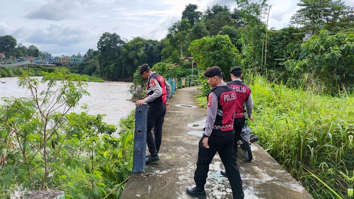 Polisi Selidiki Besi Jembatan di Kampung Warna-warni Lubuklinggau Diduga Dicuri