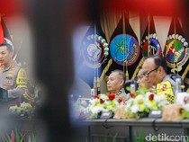 Rilis Akhir Tahun, Kapolri Paparkan Capaian dan Tantangan Polri Sepanjang 2025