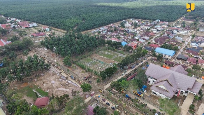 47 Ribu Rumah di Sumatera Rusak Berat, Pembangunan Hunian Sementara Dikebut