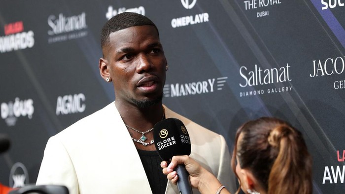 Paul Pogba Dinilai Tak Pantas Dapat Piala