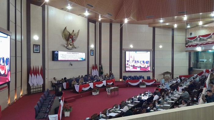 Balai Kota-Gedung DPRD Medan Diminta Beri Contoh Penerapan Perda KTR