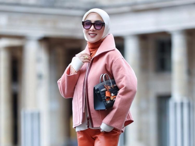 Gaya Syahrini di Paris: Elegan, Mewah dan Tas Rp 4 Miliar Jadi Sorotan