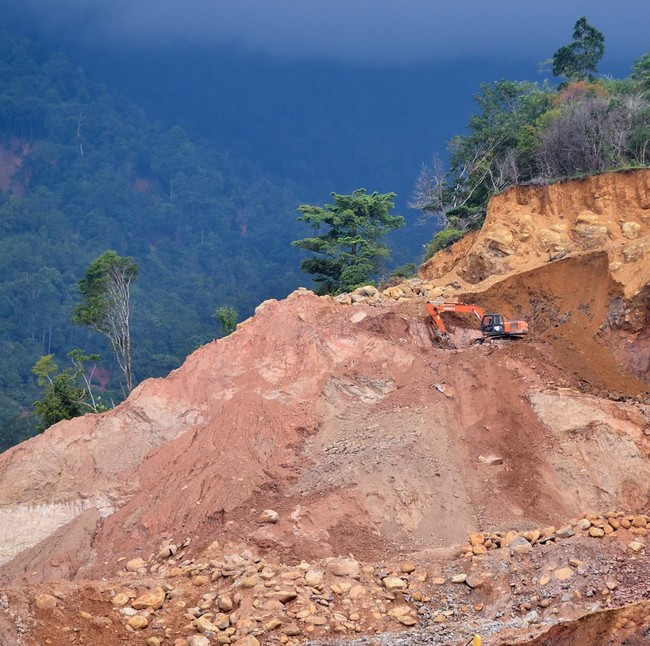 Aktivitas Tambang Galian C di Gunung Sariak Disorot Terkait Kondisi DAS Kuranji