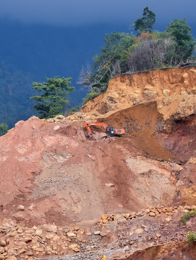Aktivitas Tambang Galian C di Gunung Sariak Disorot Terkait Kondisi DAS Kuranji