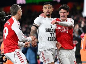 Gabriel Jesus Dedikasikan Golnya untuk Yesus