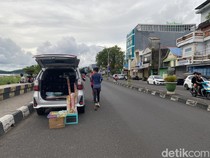 Pemotor Wanita Luka Kena Petasan di Jalan Mattirotasi Parepare