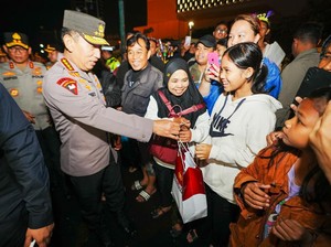 Kapolri Tinjau Langsung Perayaan Malam Tahun Baru 2026 di Bundaran HI