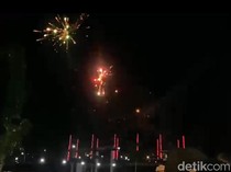 Kembang Api Tahun Baru Menyala di CPI Makassar Meski Dilarang
