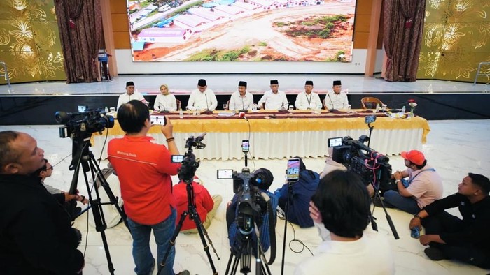 Mensos Pastikan Penanganan Bencana di Sumatera Terus Berlanjut