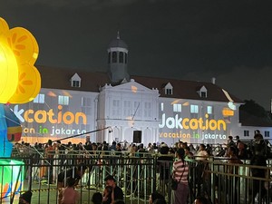 Hiburan hingga Doa Bersama Warnai Malam Tahun Baru di Kota Tua