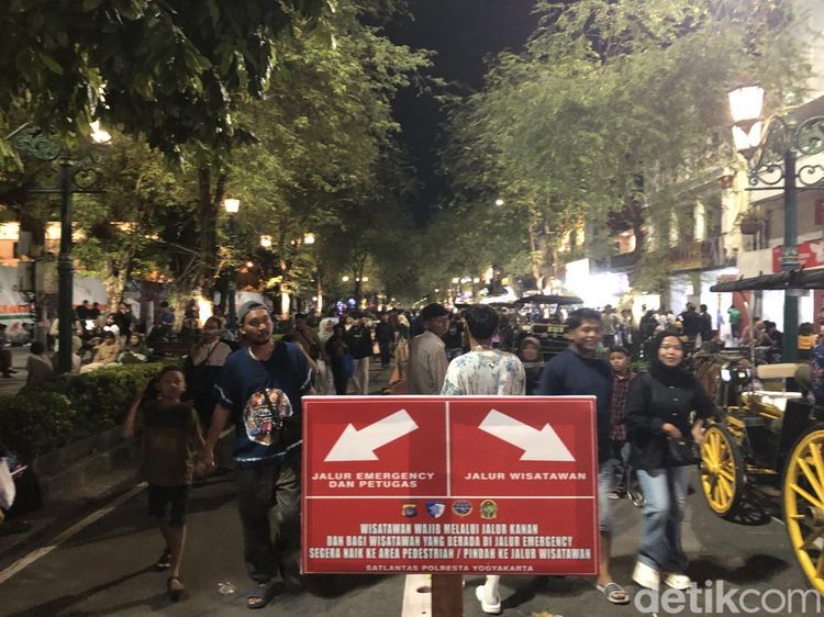 Suasana Terkini Kawasan Malioboro Jelang Pergantian Tahun