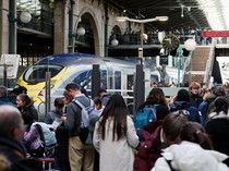 Masalah Listrik Ganggu Jalur Kereta Tersibuk Eropa
