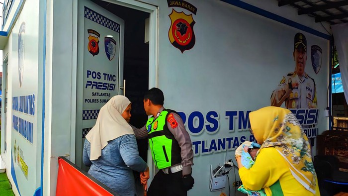 Saat Pos Terpadu Exit Tol Parungkuda Sukabumi Jadi Ruang Bersalin
