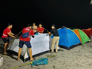 Merayakan Malam Tahun Baru Sambil Camping di Pantai Sunrise Land Lombok