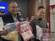 Video: Momen Polisi Gerebek Rumah Produksi Ekstasi Pink Lady di Sukabumi
