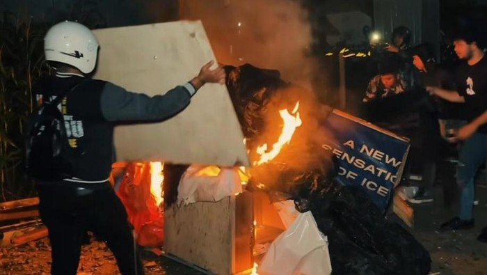 Kawasan Barak Narkoba Jermal 15 Diduga Curi Listrik