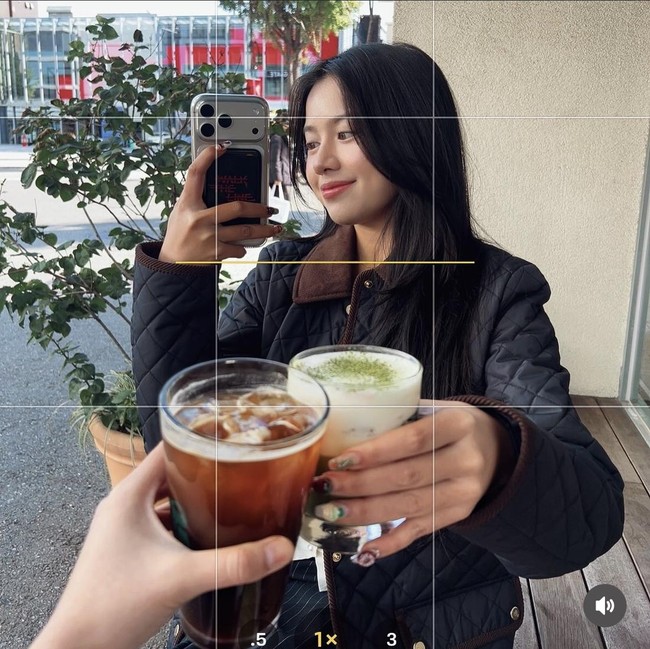 Potret Diva Azzura Saat Kulineran, Cicip Matcha hingga Dessert