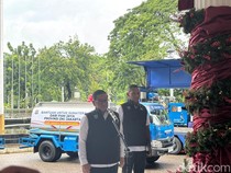 Video PAM Jaya Kirim 10 Mobil Tangki Air-2 WTP Mobile ke Sumatera