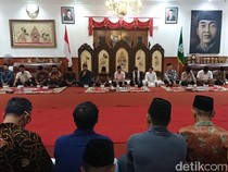 Sambut Tahun Baru, Umat Lintas Agama di Trenggalek Pilih Doa Bersama