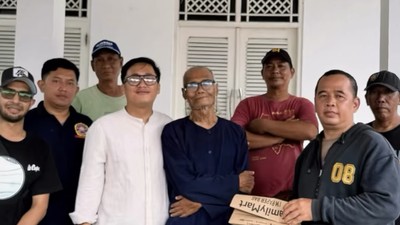 Raffi Ahmad Gercep Beri Bantuan Uang Tunai ke Diding Boneng Usai Rumah Roboh
