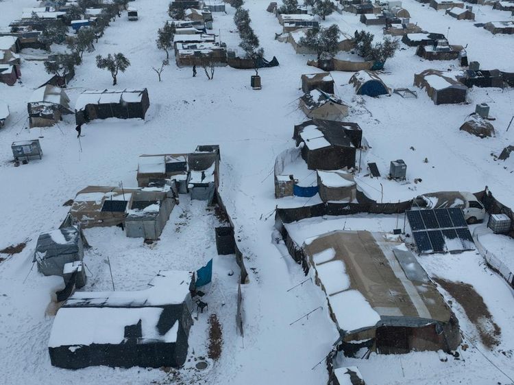 Salju Selimuti Kota Azaz, Suriah