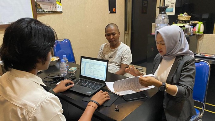 2 Maling Kabel Telkom di Mojokerto Diringkus, Polisi Sita 6 Truk-Pikap