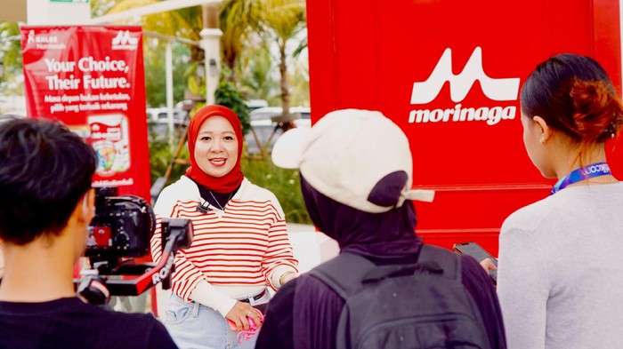 Flamingo Era: Perjalanan Bunda Kembali Menemukan Kembali Diri Sendiri