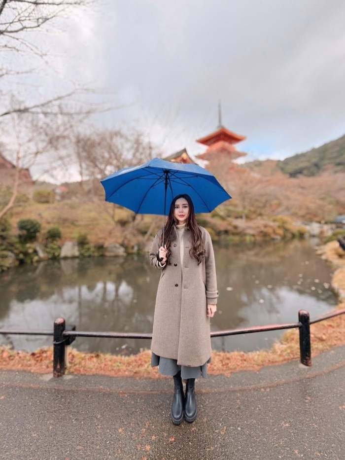 Artis Liburan Tahun Baru di Jepang