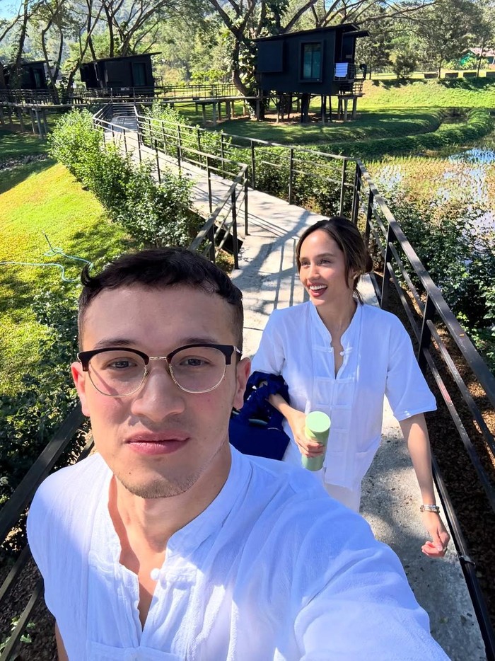 Cinta Laura Habiskan 7 Hari Terakhir 2025 Dalam Keheningan di Thailand Utara