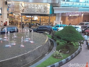Antrean Parkir Mal di Medan Mengular di Momen Libur Tahun Baru