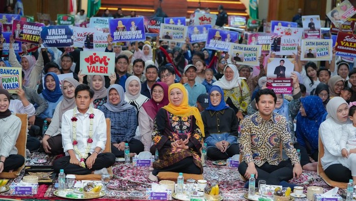 Khofifah-Emil sambut Valen sang pangeran dangdut asal Pamekasan