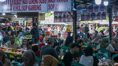 Libur Tahun Baru, Lenggang Jakarta Ramai Dikunjungi Warga
