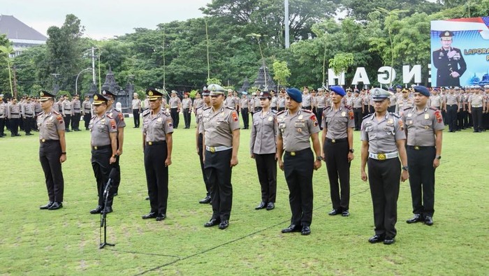 Kapolda Jateng Peduli Lingkungan, Wajibkan Personel Naik Pangkat Tanam Pohon