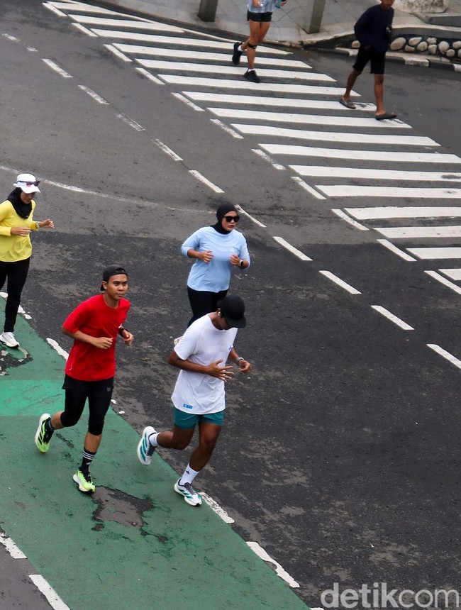 Pagi Pertama 2026, Jakarta Lepas dari Hiruk Pikuk