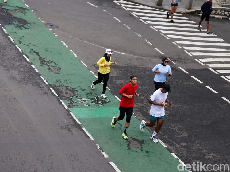 Pagi Pertama 2026, Jakarta Lepas dari Hiruk Pikuk