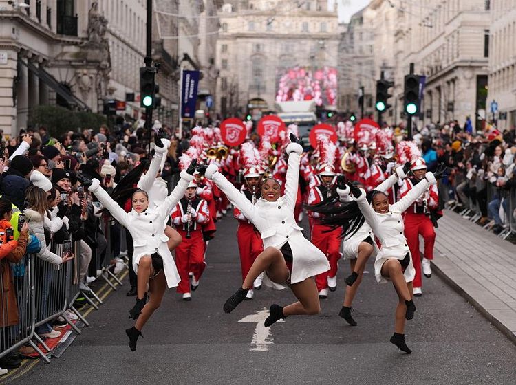 London Sambut 2026 dengan Parade Tahun Baru