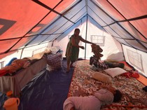 Penyintas Bencana Padang Pariaman Masih Tinggal di Tenda Darurat