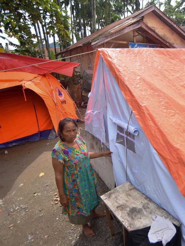 Menunggu Hunian Rampung, Korban Bencana Sumbar Tinggal di Tenda Pengungsian