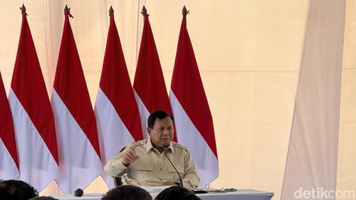 Presiden Prabowo Subianto memimpin rapat penanganan bencana di Aceh Tamiang