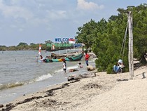 Wisata Pantura Lamongan Jadi Primadona Saat Libur Nataru