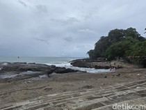 Hari Pertama 2026, Teluk Palabuhanratu Tak Lagi Jadi Lautan Manusia