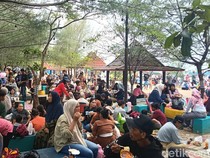 Libur Tahun Baru, Pantai Bali 2 Indramayu Jadi Sasaran Wisatawan