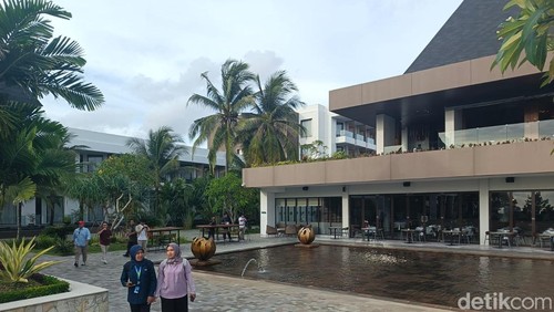 Tampak megah hotel Pullman Mandalika, Selasa (31/12/2025). Foto: (Edi Suryansyah/detikBali)