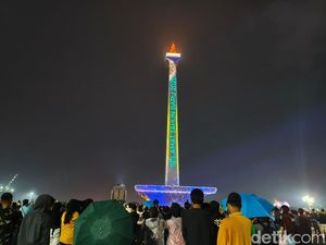 Monas Hari Ini Buka atau Tutup? Simak Jam Operasional 1 Januari