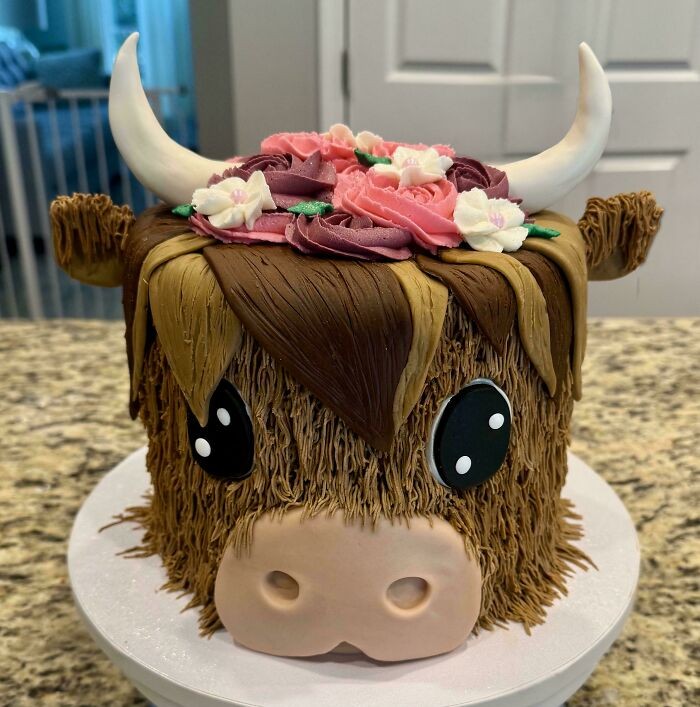 9 Desain Cake Paling Unik yang Bikin Takjub, Kreatif Banget!