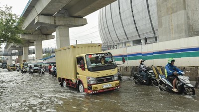 Awal Tahun 2026, Banjir Rob Rendam Jalan R.E Martadinata