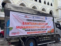 Dua Truk Bantuan Logistik Muhammadiyah Jatim Bertolak ke Aceh-Sumatera